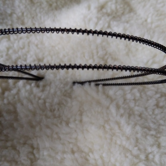 Flower Rhinestone wired headband - Picture 4 of 5